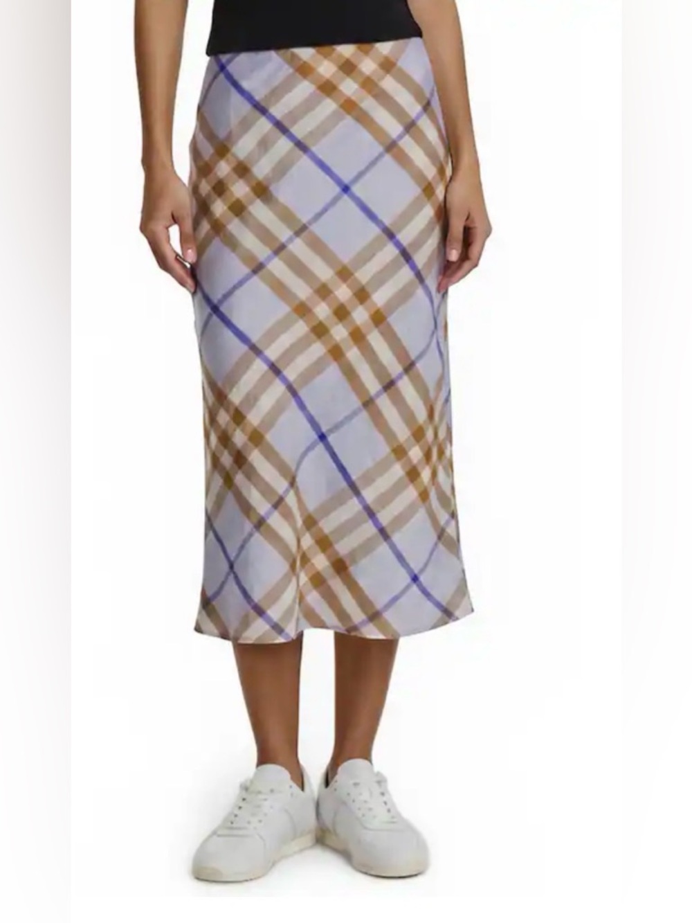 Burberry brand new with tags on trend skirt size 6